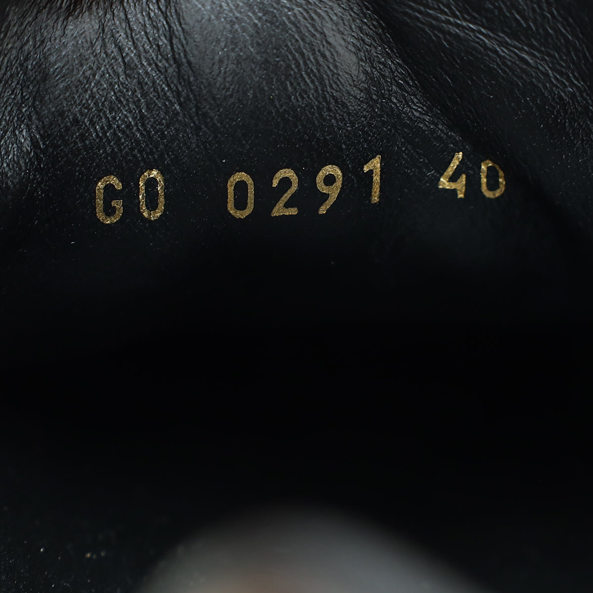 Louis Vuitton Monogram Black Run Away Sneaker 40