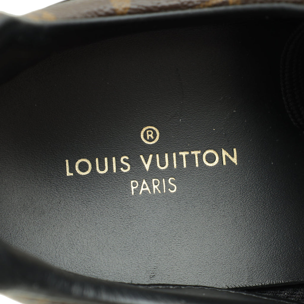 Louis Vuitton Monogram Black Run Away Sneaker 40