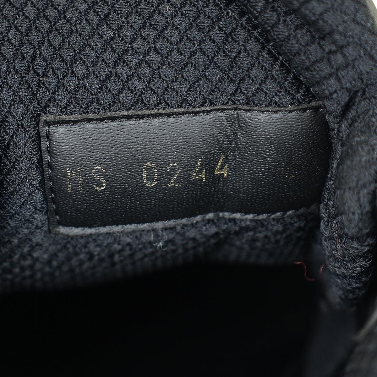 Louis Vuitton Black Runner Tatic Sneaker 6.5
