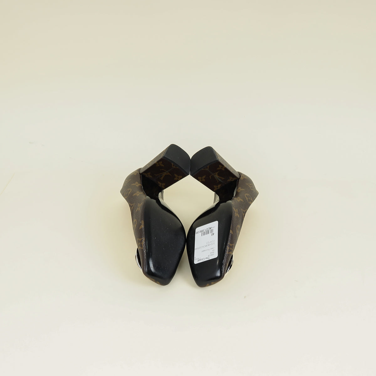 Louis Vuitton Monogram Madeleine Pump 40