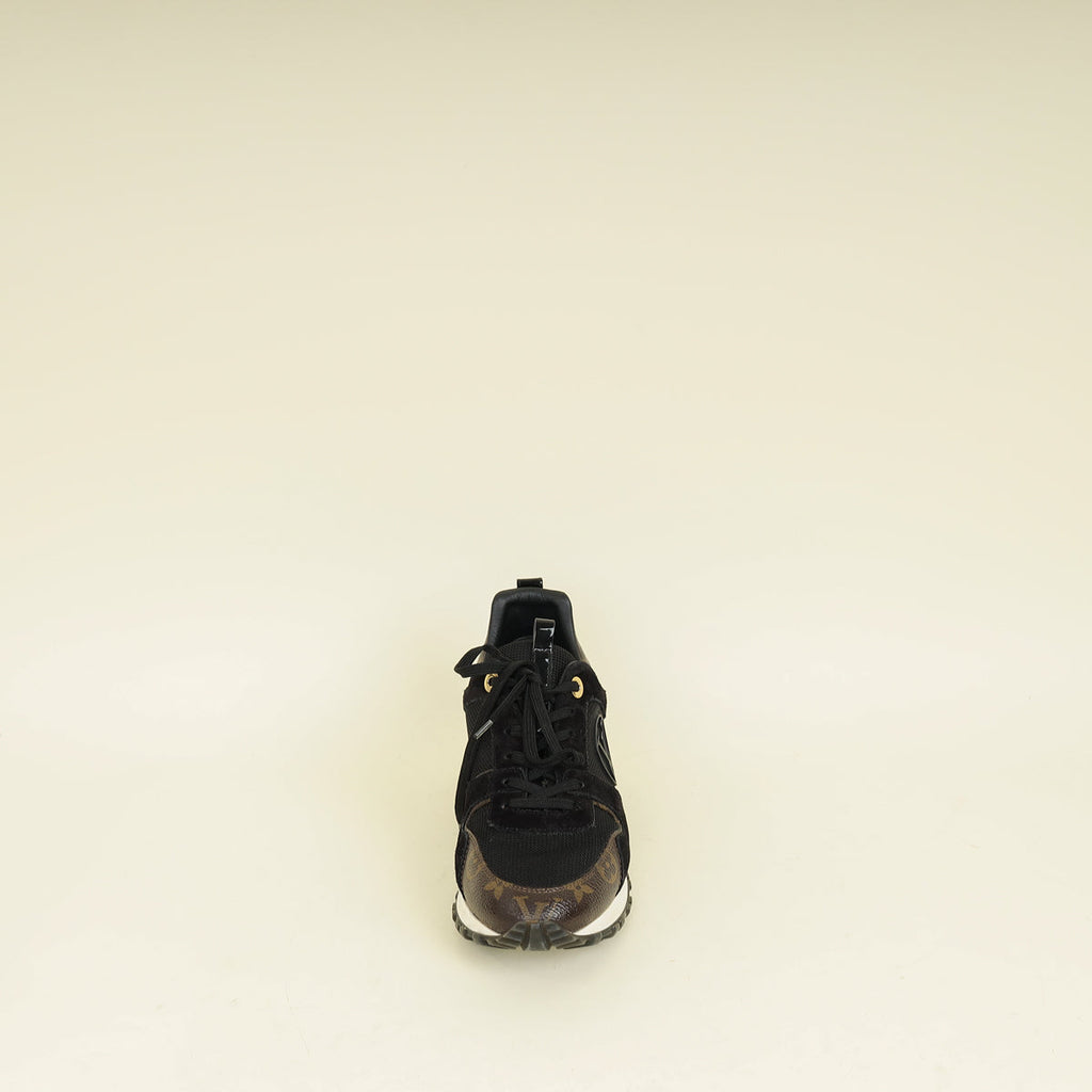 Louis Vuitton Bicolor Run Away Sneaker 37.5