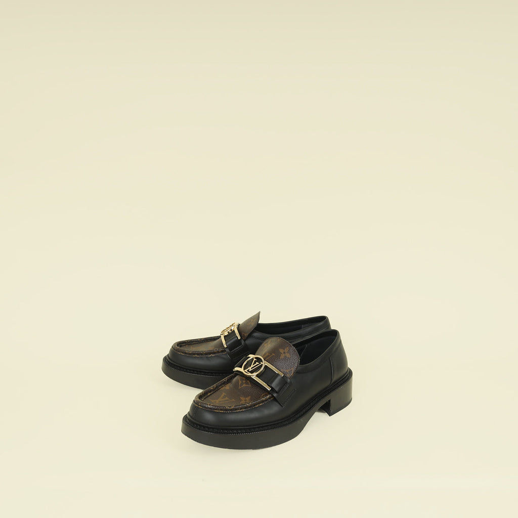 Louis Vuitton Monogram Black Academy Loafer 38.5