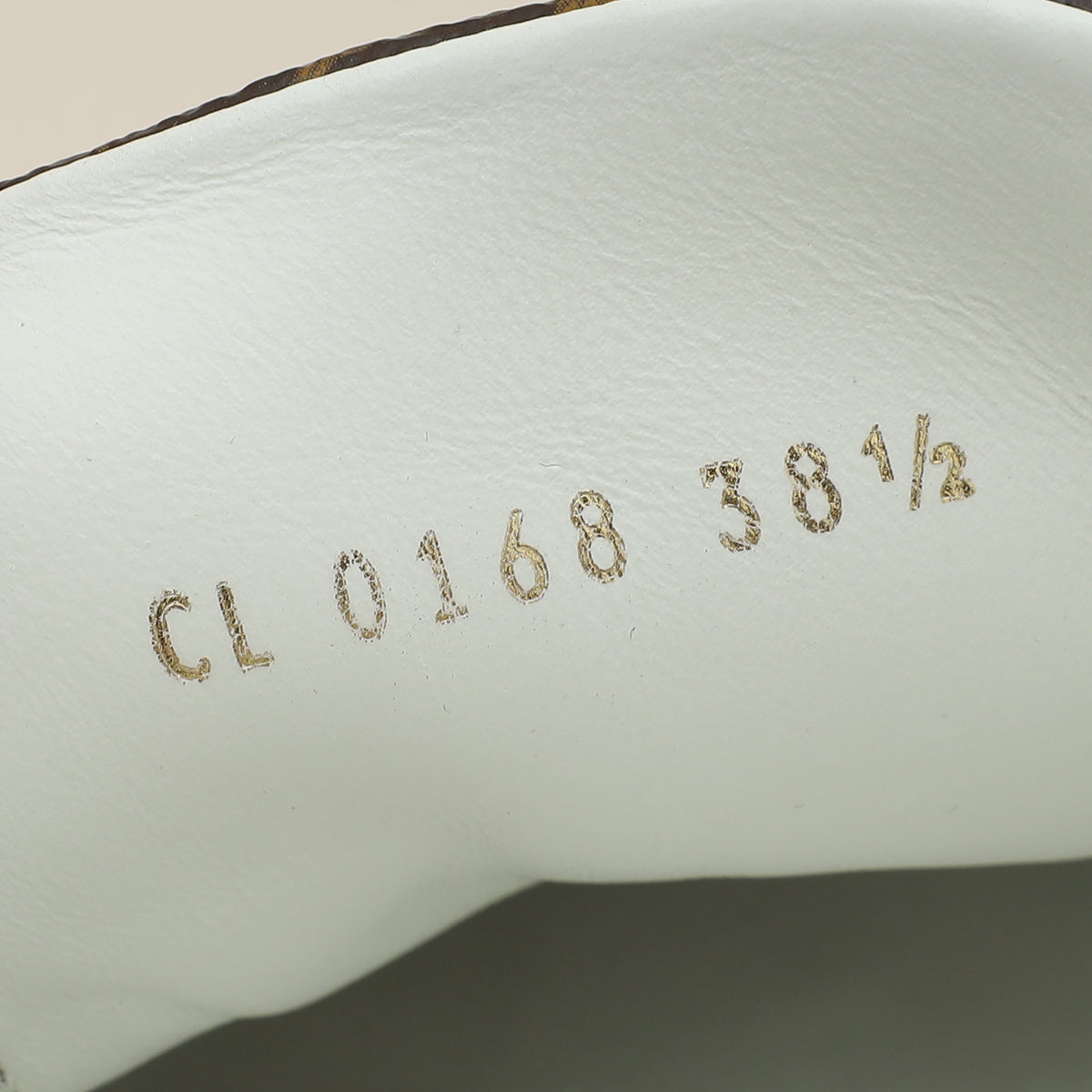 Louis Vuitton Monogram Frontrow Heart Sneakers 38.5