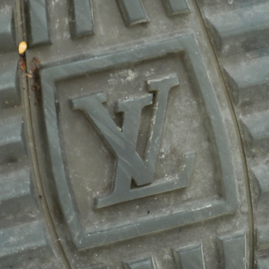 Louis Vuitton Back Suede Damier-Trimmed Runaway Sneakers 6