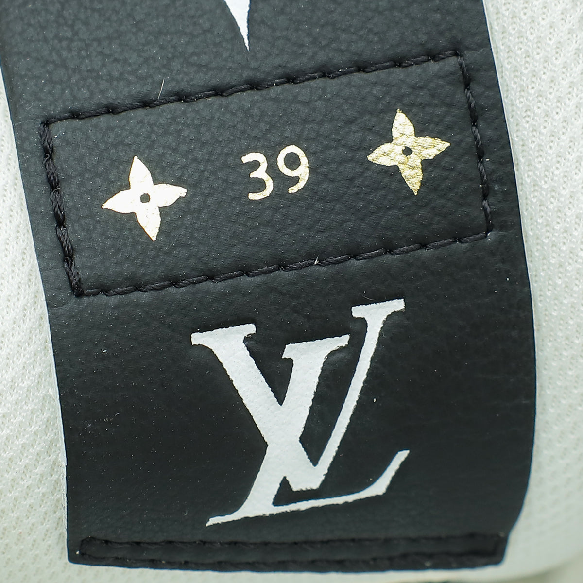 Louis Vuitton Bicolor Monogram Charlie Trainers Sneaker 39