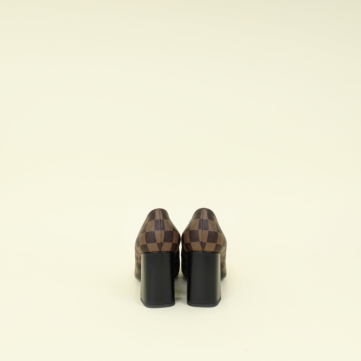 Louis Vuitton Damier Ebene Madeleine Pumps 40