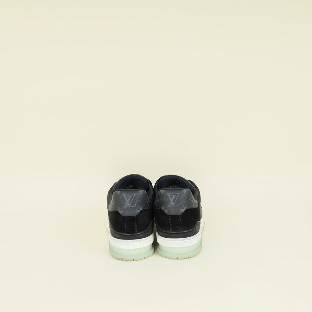 Louis Vuitton Bicolor Monogram Eclipse Trainer Sneaker 9.5