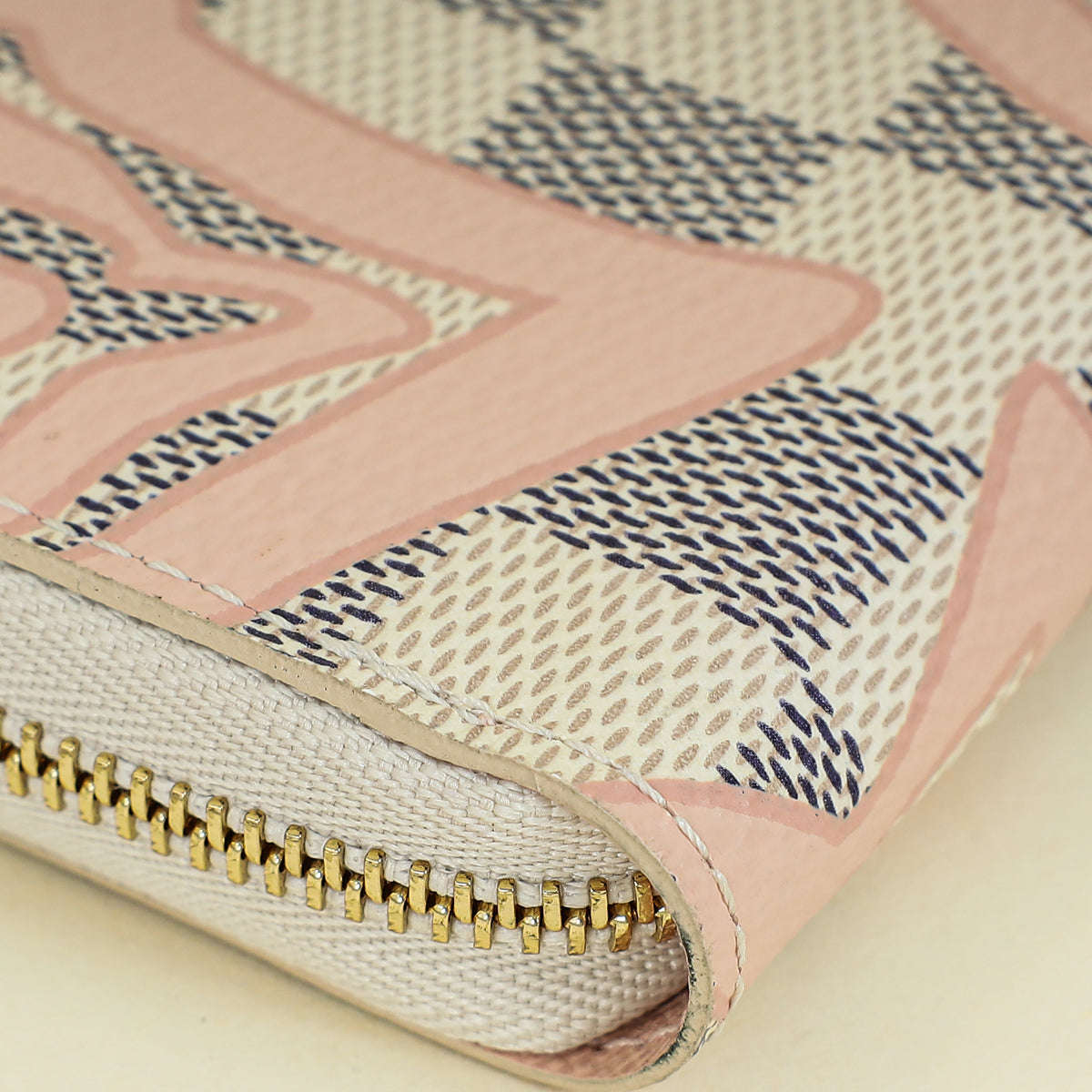 Louis Vuitton Damier Azur Tahiti Zippy Coin Purse