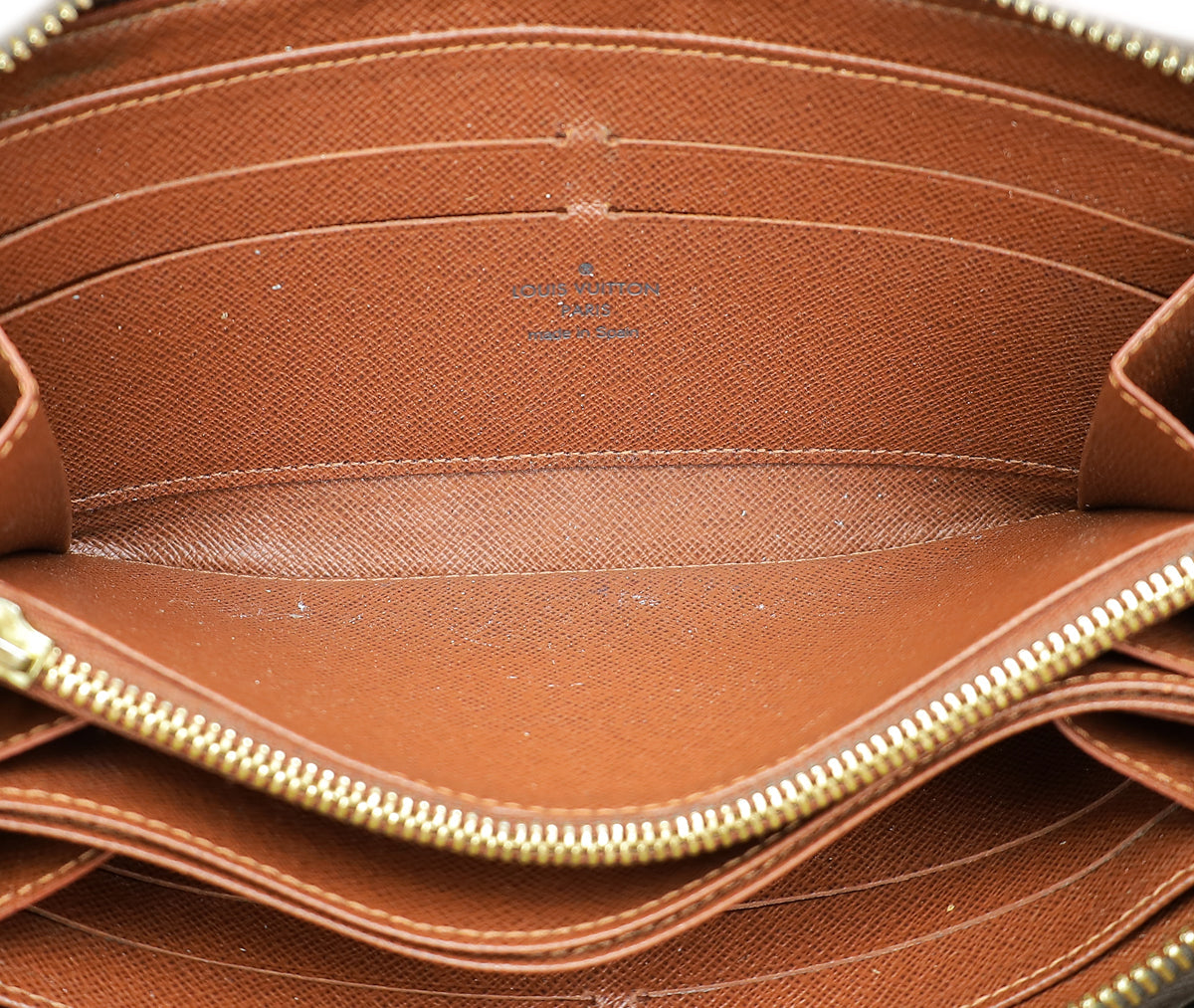 Louis Vuitton Monogram Zippy Wallet
