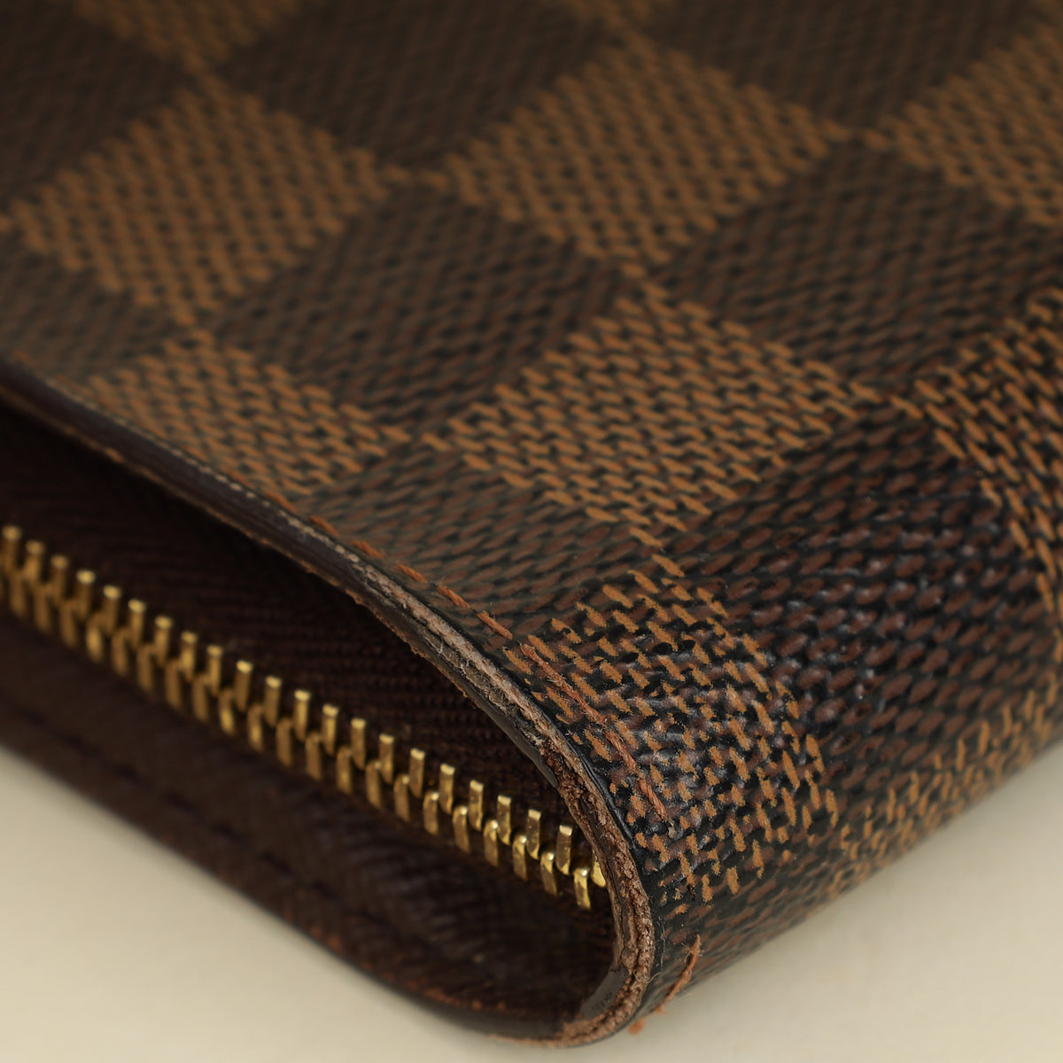 Louis Vuitton Damier Ebene Zippy Wallet