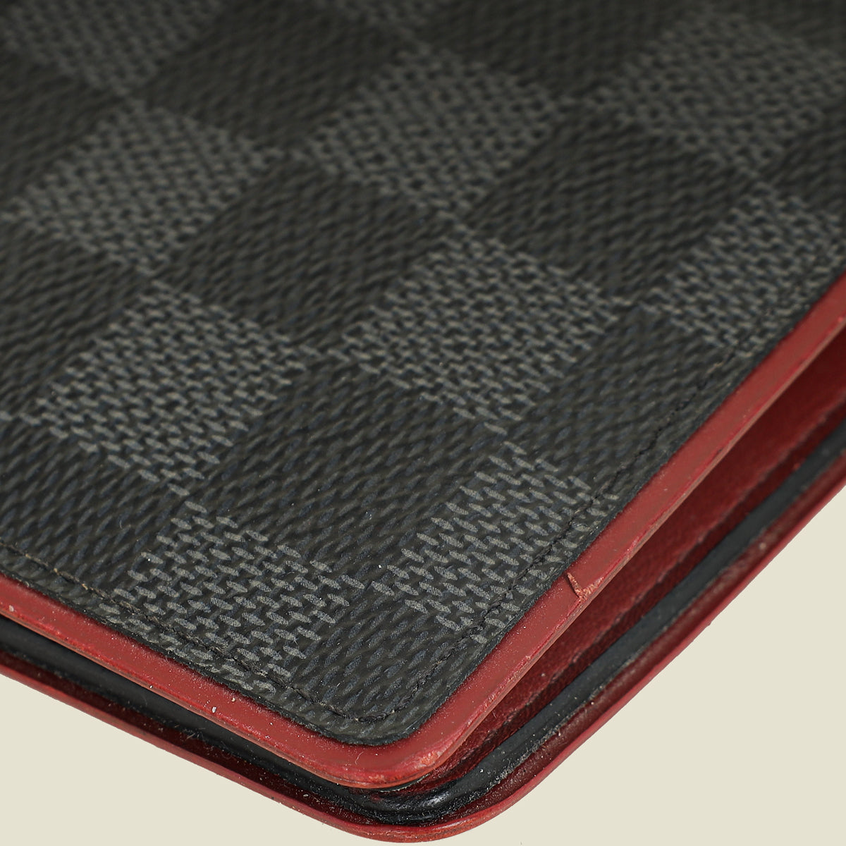 Louis Vuitton Damier Graphite Brazza Wallet
