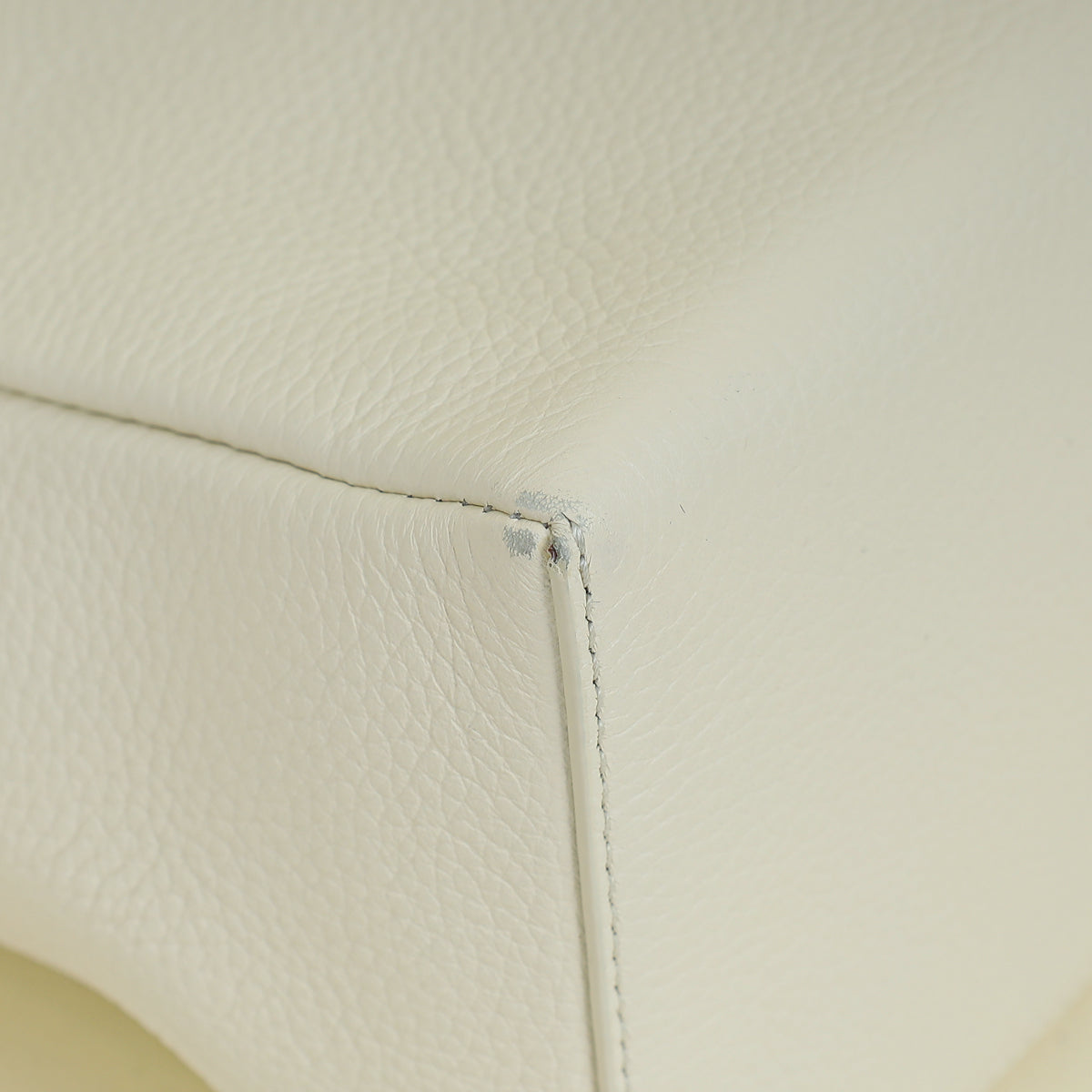 Loro Piana Whisper White Extra L27 Bag