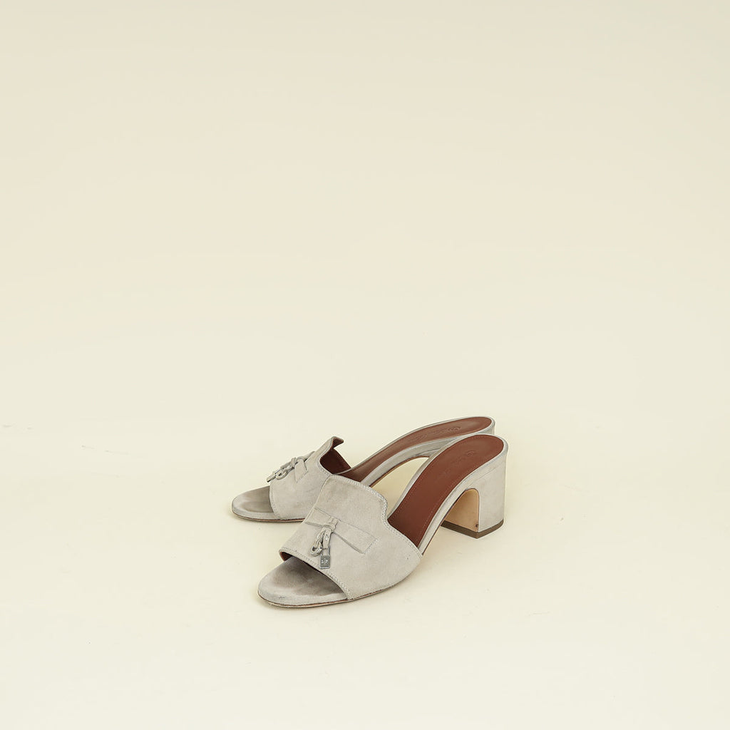 Loro Piana Pearl Powder Summer Charms Sandal 37