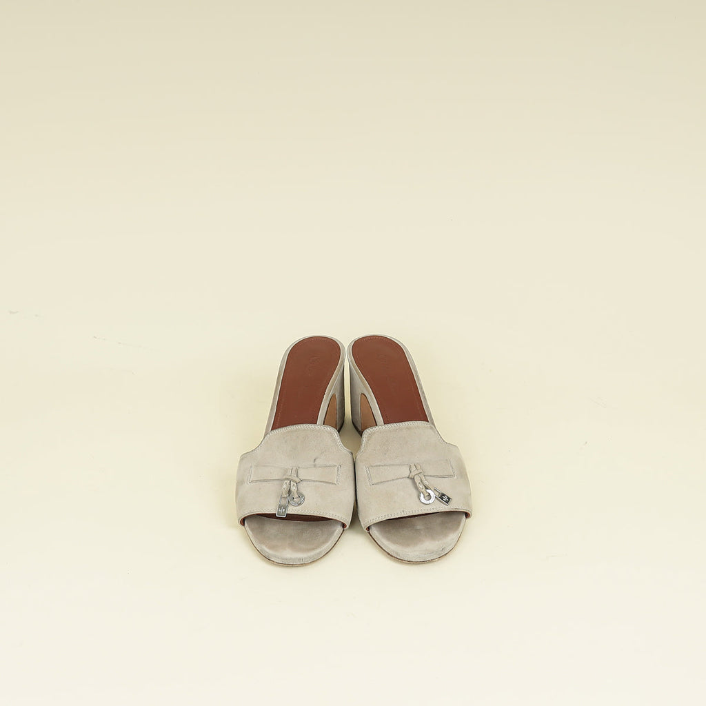 Loro Piana Pearl Powder Summer Charms Sandal 37