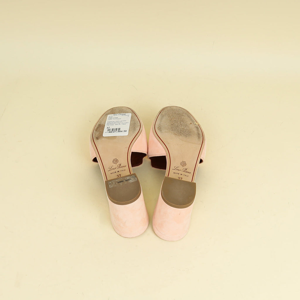 Loro Piana Pink Shell Summer Charms Sandal 37
