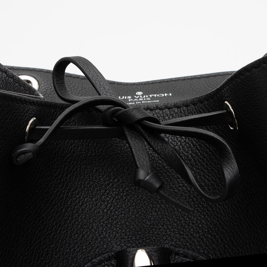 Louis Vuitton Calfskin Lockme Backpack (SHF-zVEB4r)