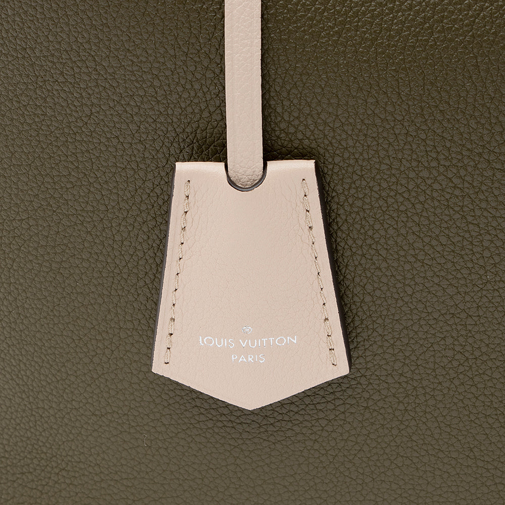 Louis Vuitton Calfskin Lockme Go Tote (SHF-21691)