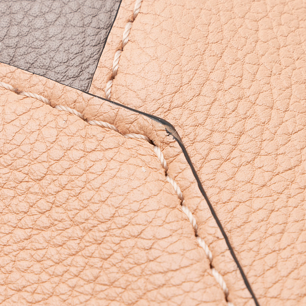 Louis Vuitton Calfskin Lockme II BB Shoulder Bag (SHF-21961)