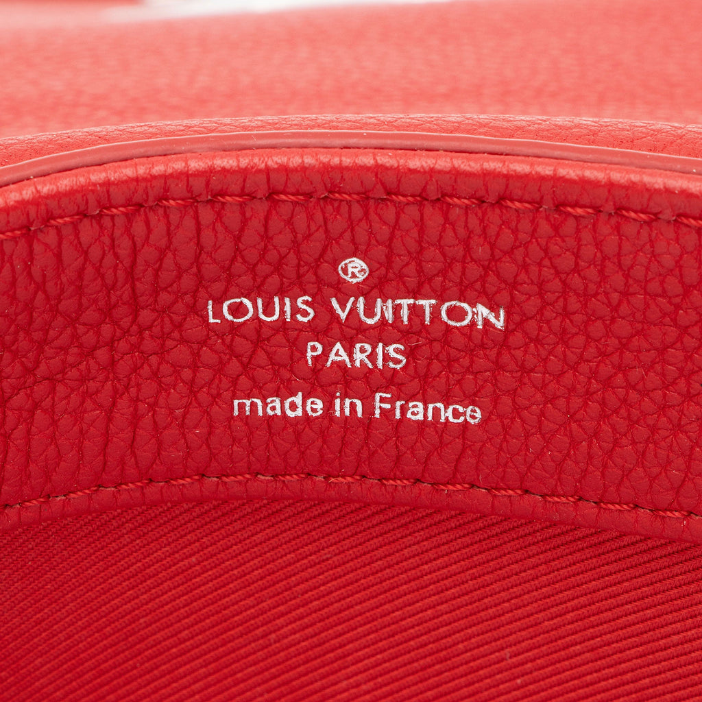 Louis Vuitton Calfskin Lockme II BB Shoulder Bag (SHF-LWCQaA)