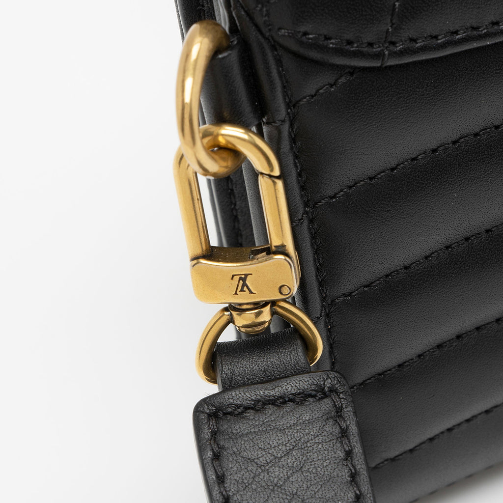 Louis Vuitton Calfskin Love Lock New Wave Long Wallet (SHF-EBv76D)