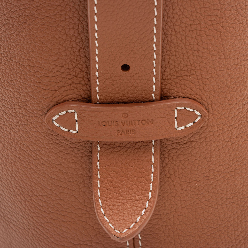 Louis Vuitton Calfskin Low Key MM Hobo