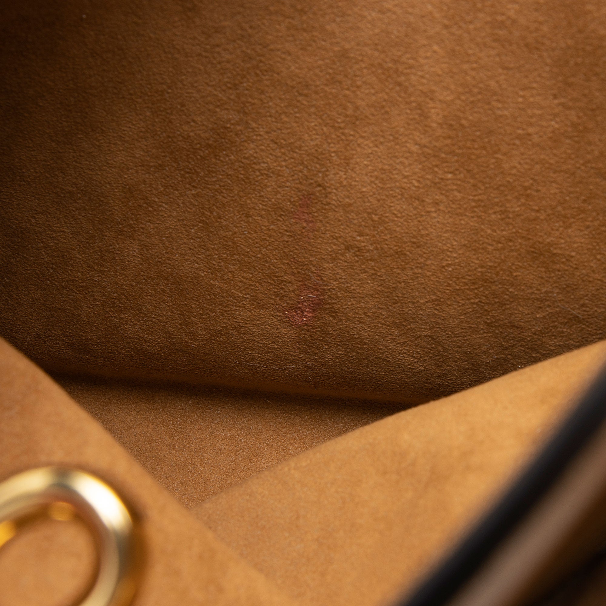 Louis Vuitton Calfskin Monogram Canvas On My Side MM Tote