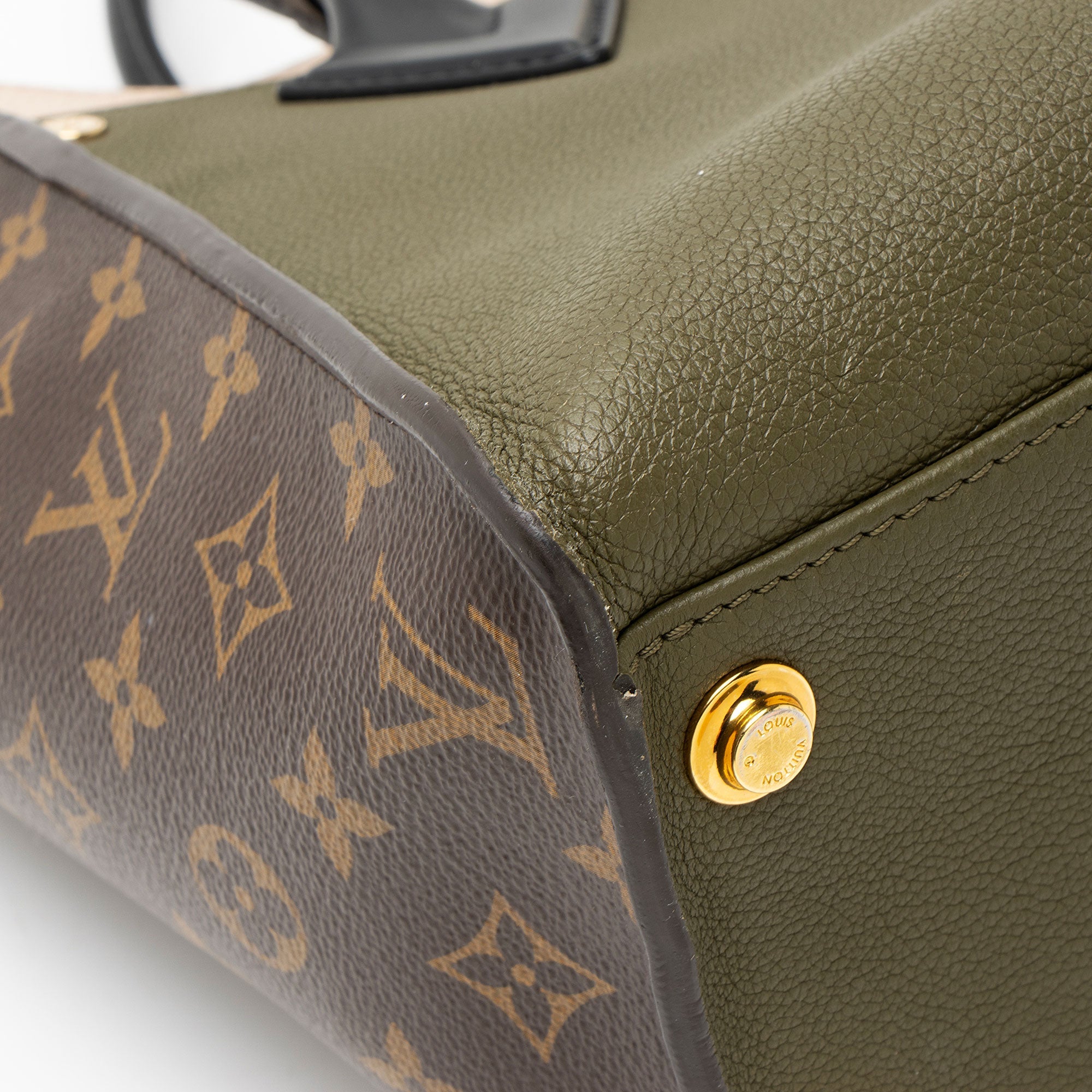 Louis Vuitton Calfskin Monogram Canvas On My Side MM Tote