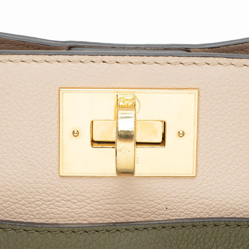 Louis Vuitton Calfskin Monogram Canvas On My Side MM Tote