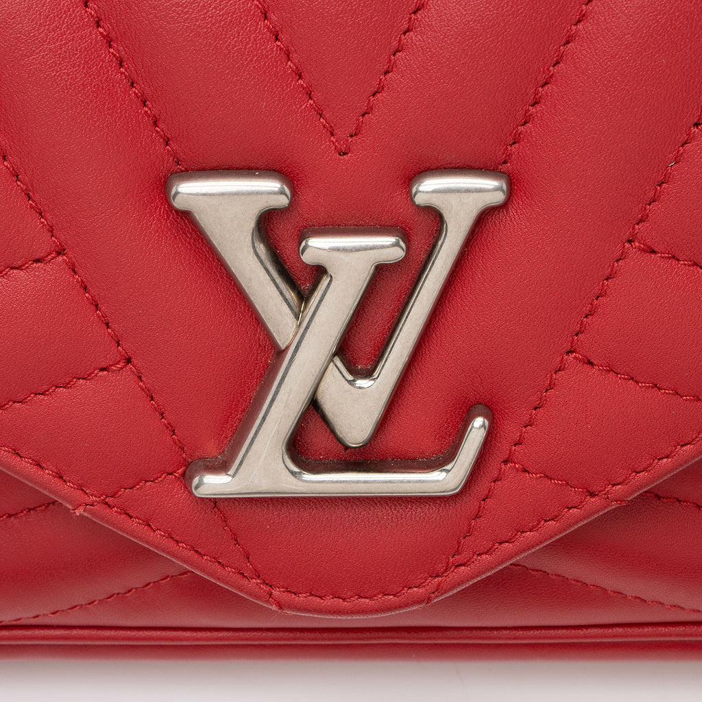 Louis Vuitton Calfskin New Wave Chain Pochette