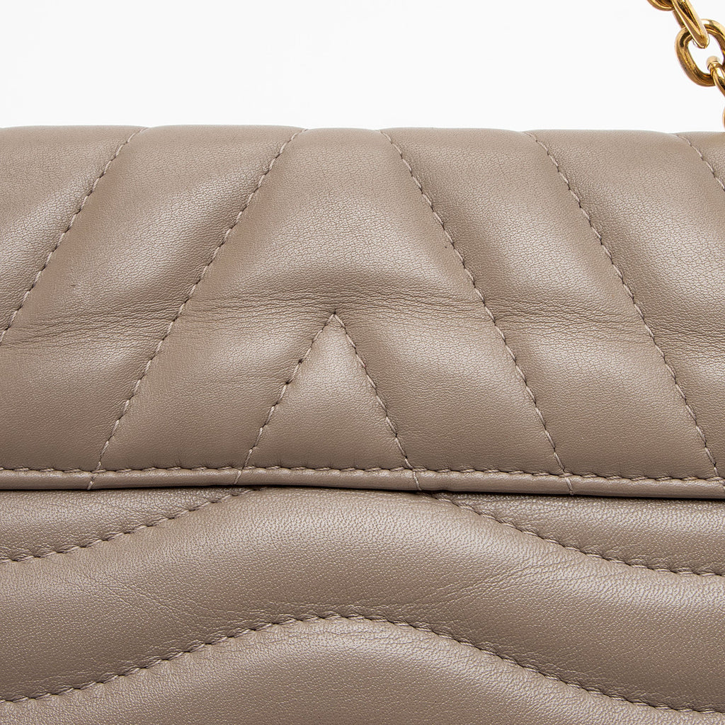 Louis Vuitton Calfskin New Wave Chain Shoulder Bag