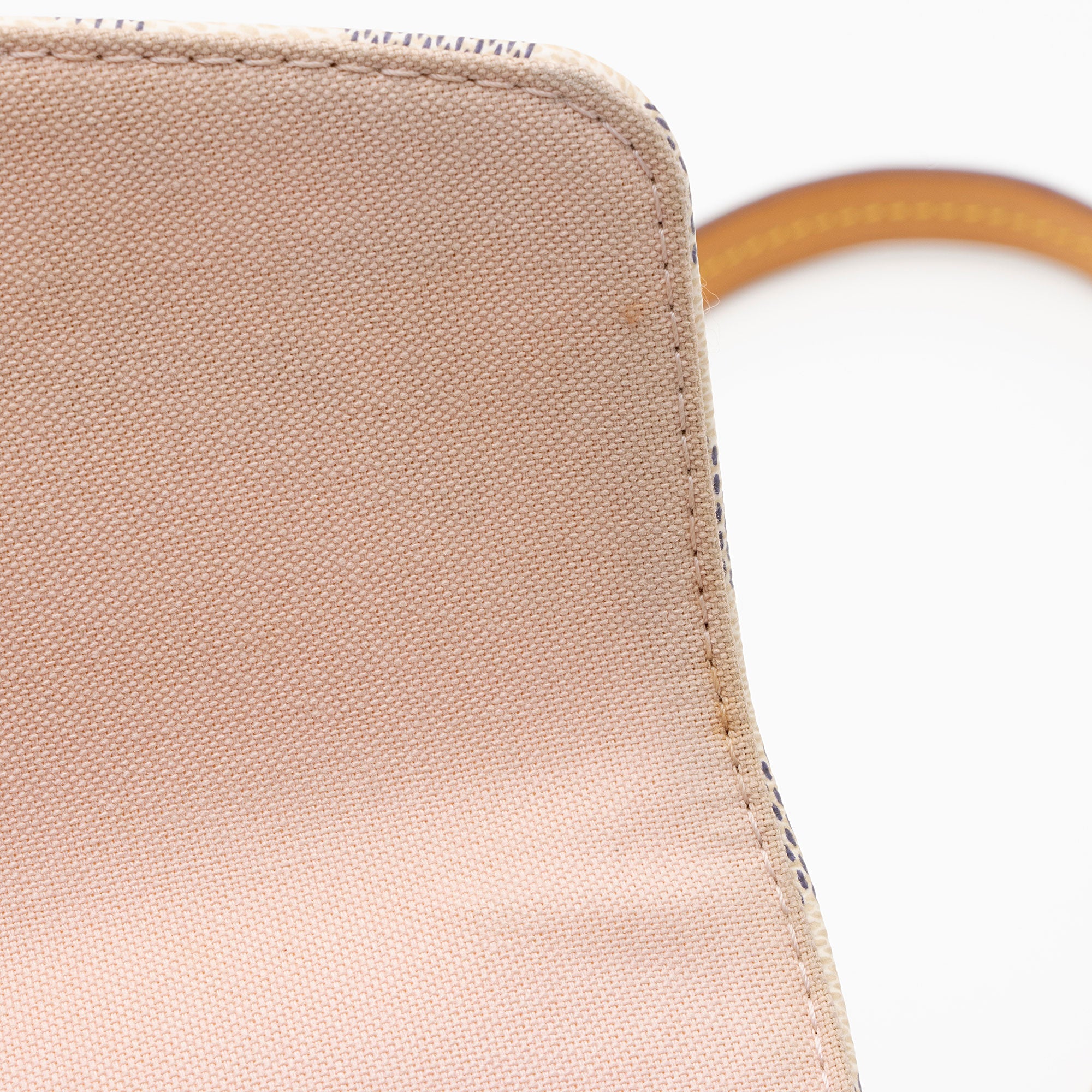 Louis Vuitton Damier Azur Croisette Shoulder Bag (SHF-8mbXF1)