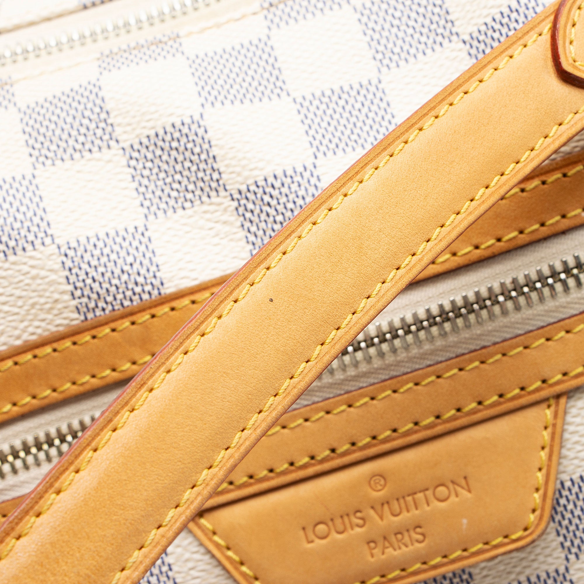 Louis Vuitton Damier Azur Evora MM Tote (SHF-hDLcg6)