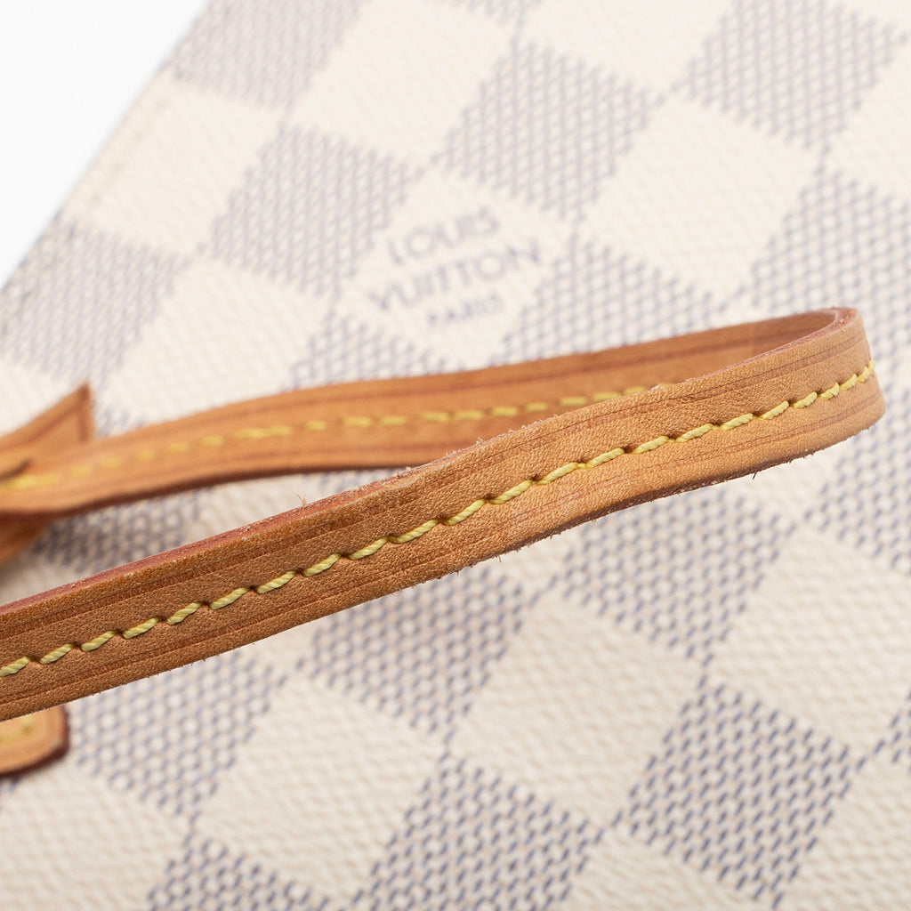 Louis Vuitton Damier Azur Neverfull MM Pochette (SHF-GfJO9g)