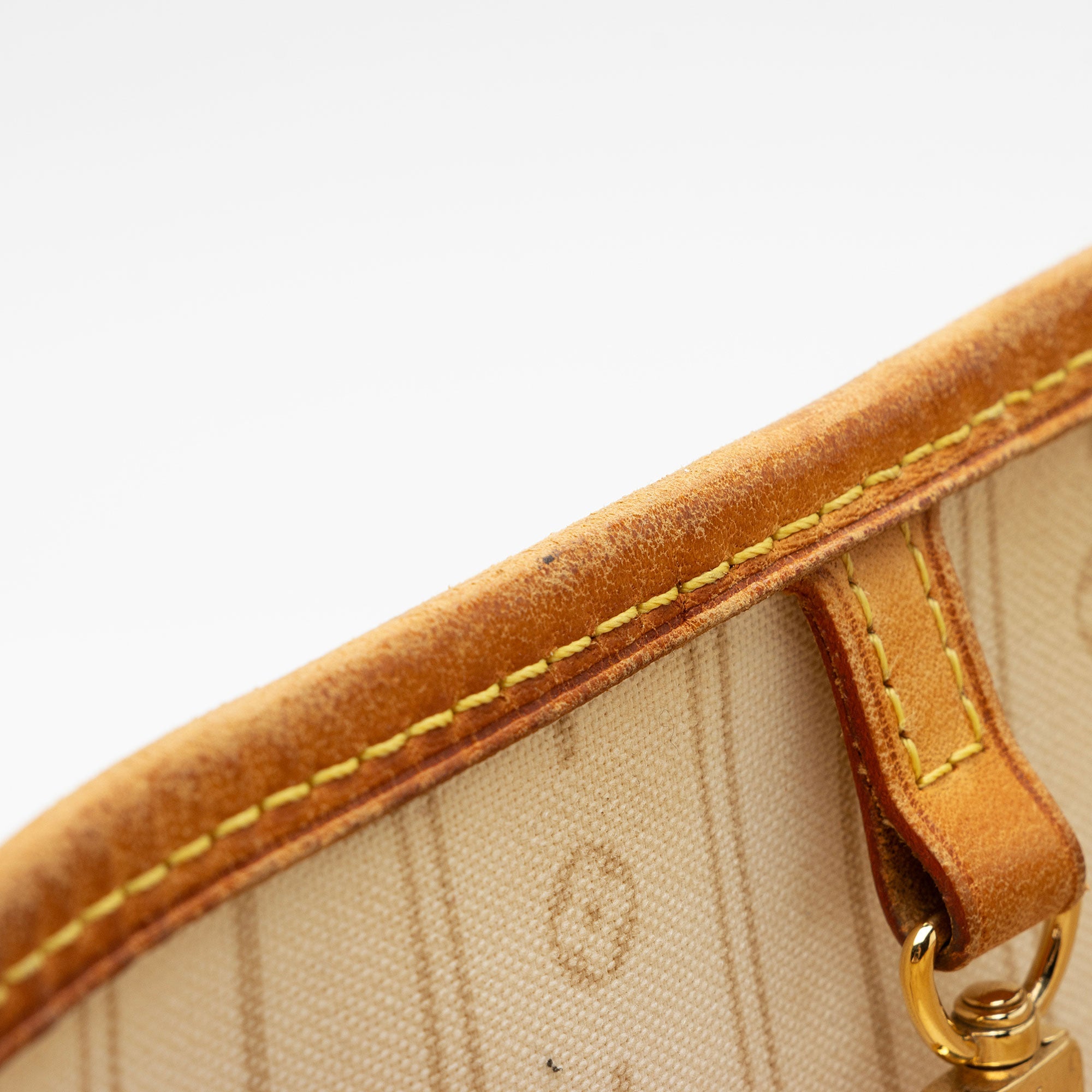 Louis Vuitton Damier Azur Neverfull MM Tote - FINAL SALE (SHG-AOeI8u)