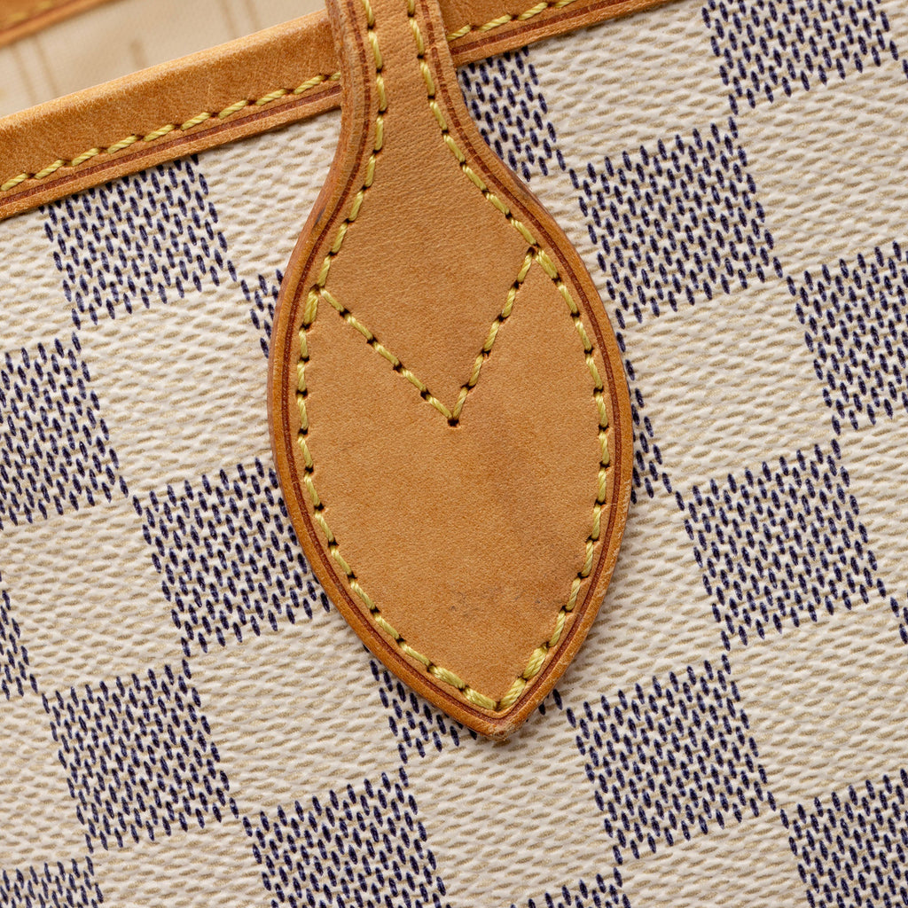 Louis Vuitton Damier Azur Neverfull PM Tote (SHF-DxgmLJ)