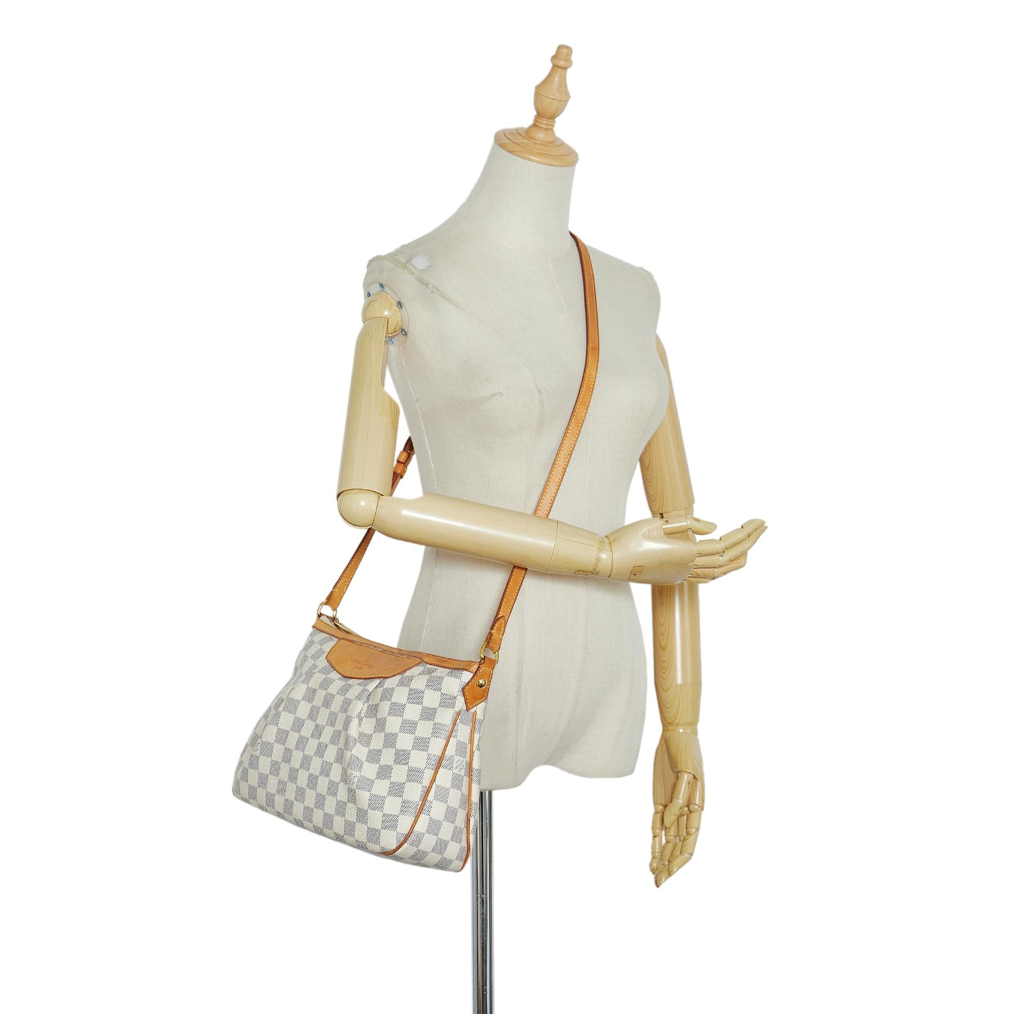 Louis Vuitton Damier Azur Siracusa PM (SHG-2C2SX6)
