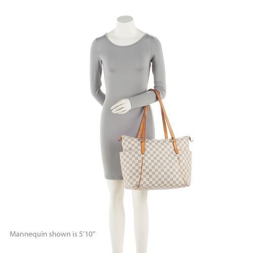 Louis Vuitton Damier Azur Totally MM Tote (SHF-ULoSV5)