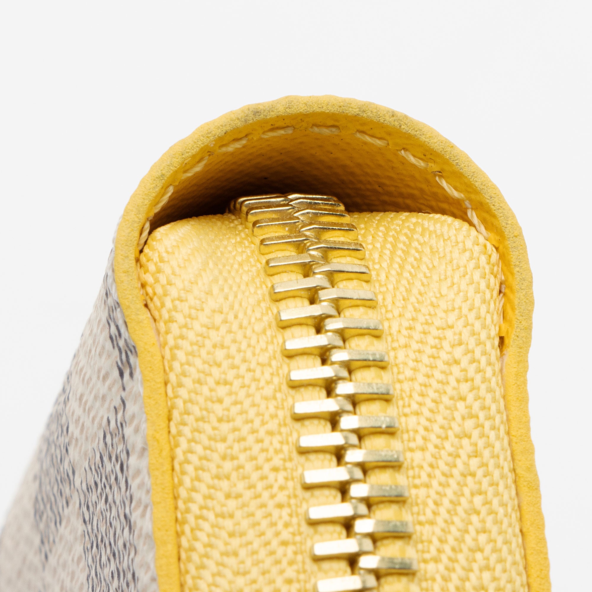 Louis Vuitton Damier Azur Zippy Wallet