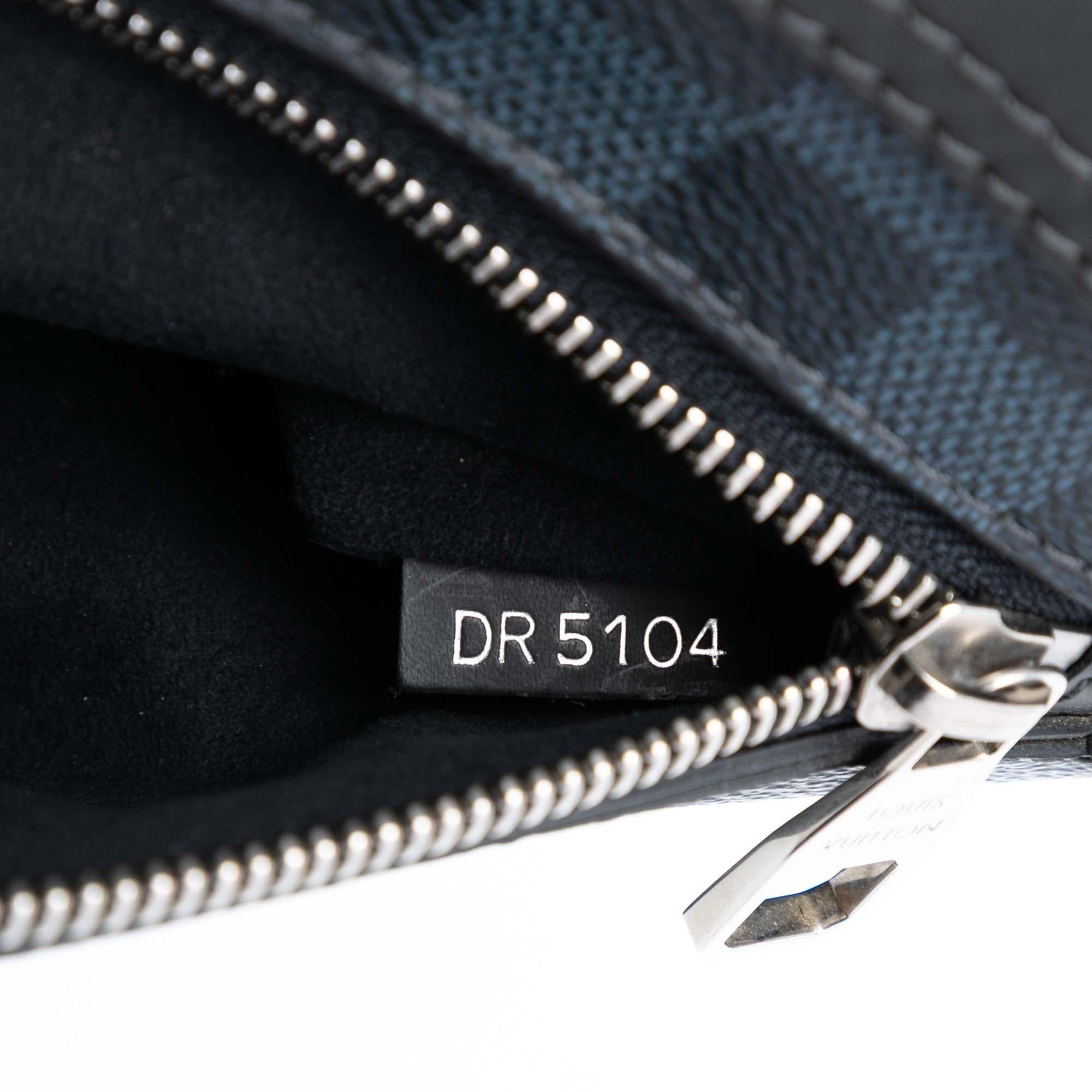 Louis Vuitton Damier Cobalt Greenwich Messenger