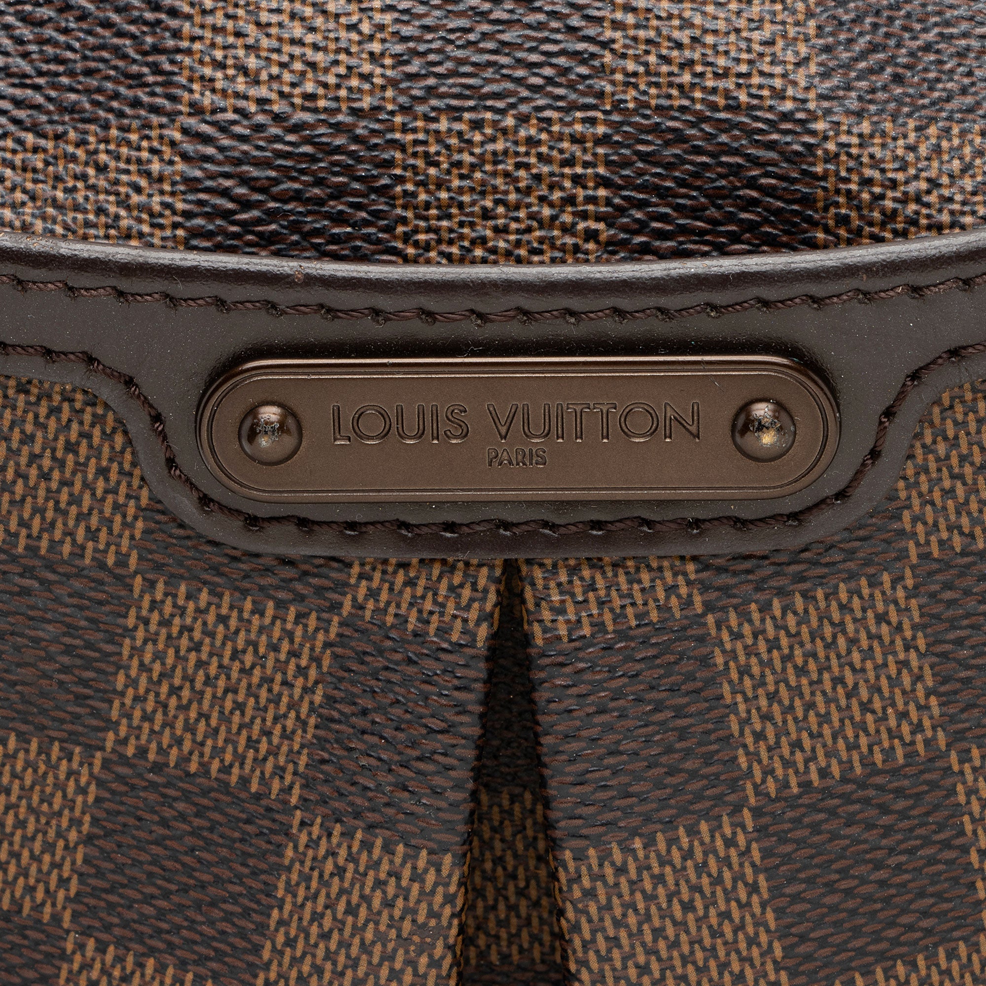 Louis Vuitton Damier Ebene Bloomsbury PM Shoulder Bag (SHF-DyuLWs)