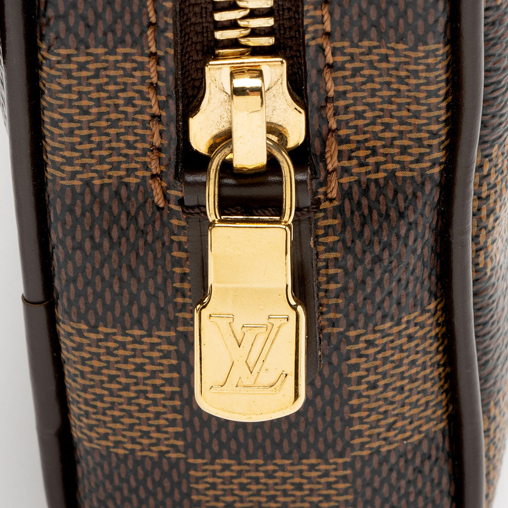 Louis Vuitton Damier Ebene Brooklyn Belt Bag