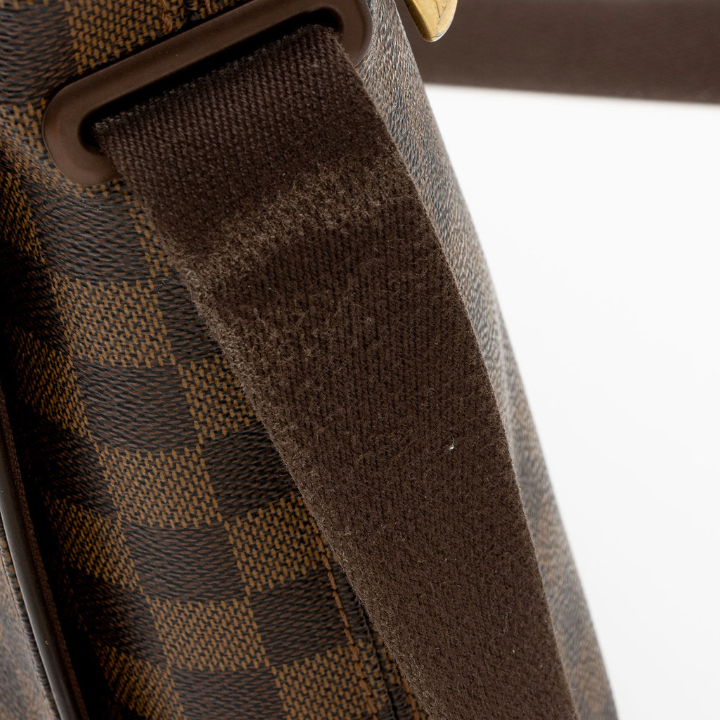 Louis Vuitton Damier Ebene Brooklyn MM Messenger Bag (SHF-4EzJH2)
