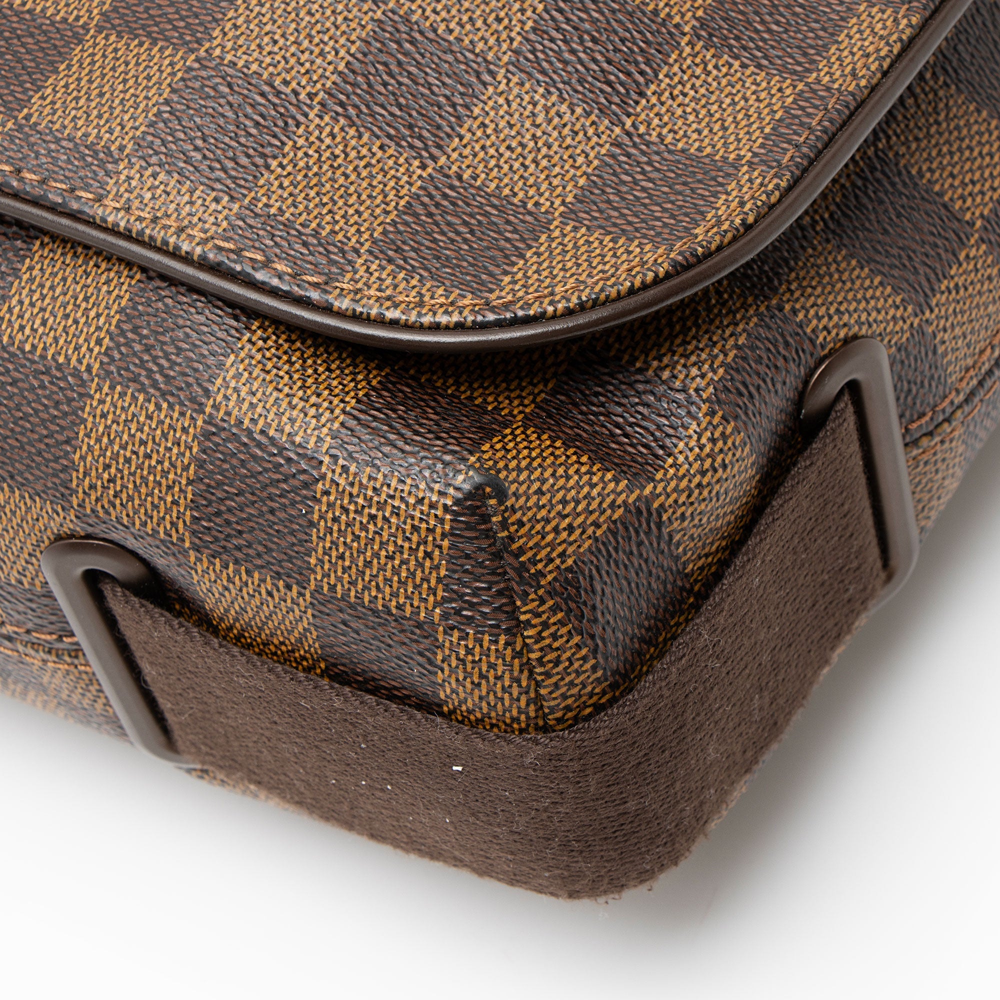 Louis Vuitton Damier Ebene Brooklyn MM Messenger