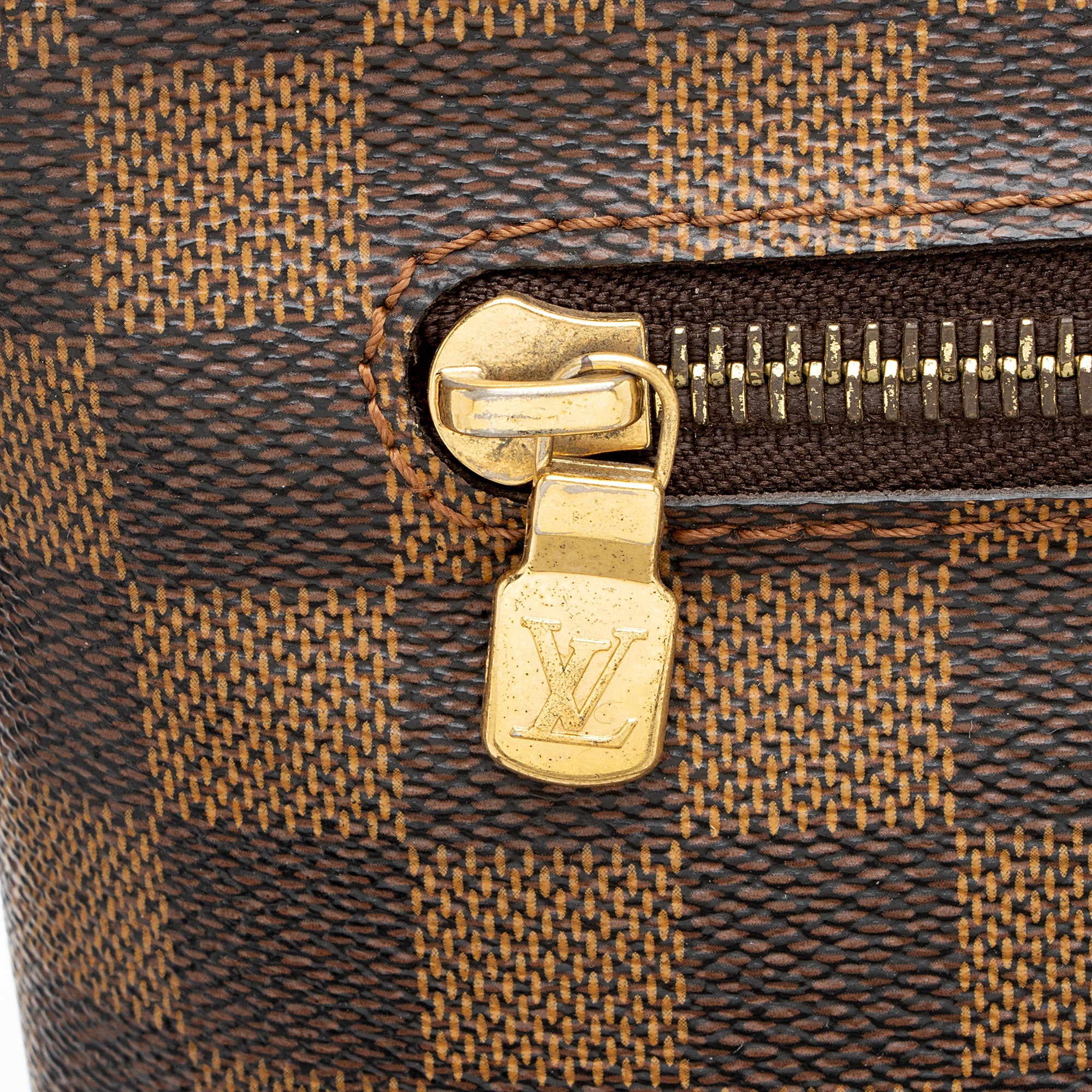 Louis Vuitton Damier Ebene Brooklyn MM Messenger