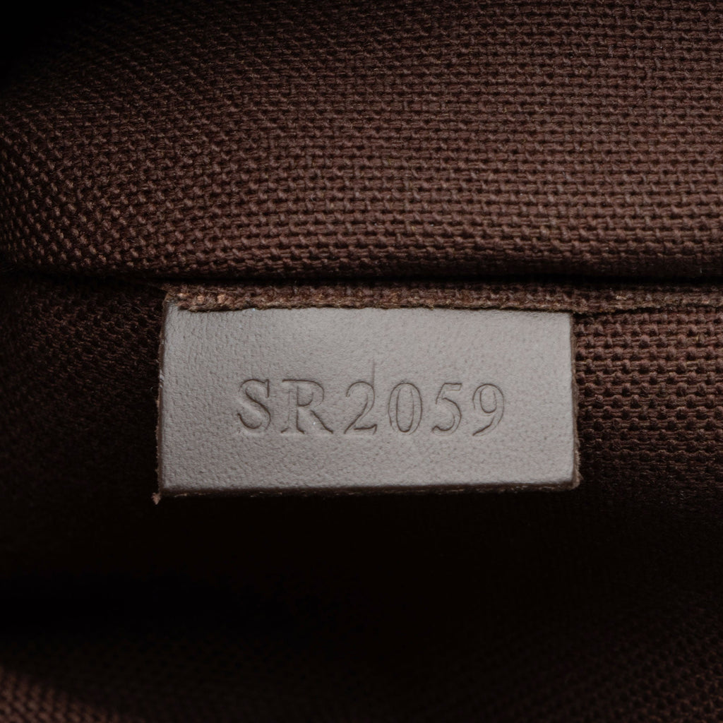 Louis Vuitton Damier Ebene Brooklyn MM Messenger