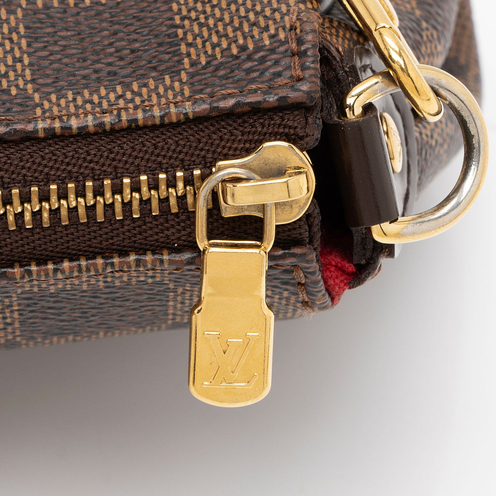 Louis Vuitton Damier Ebene Eva Clutch - FINAL SALE (SHF-N7lj6C)