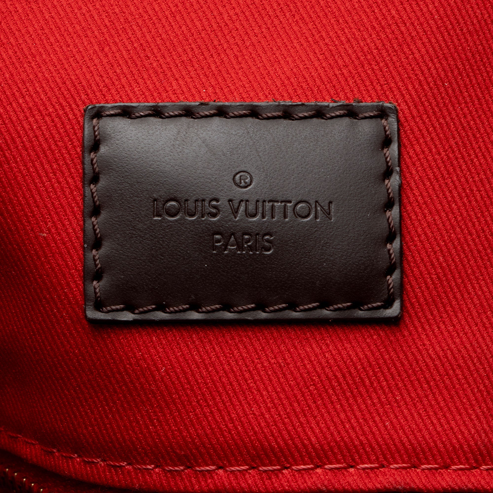 Louis Vuitton Damier Ebene Graceful MM Hobo (SHF-NqYGGJ)