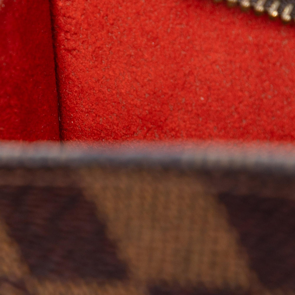 Louis Vuitton Damier Ebene Marais Bucket Pouch