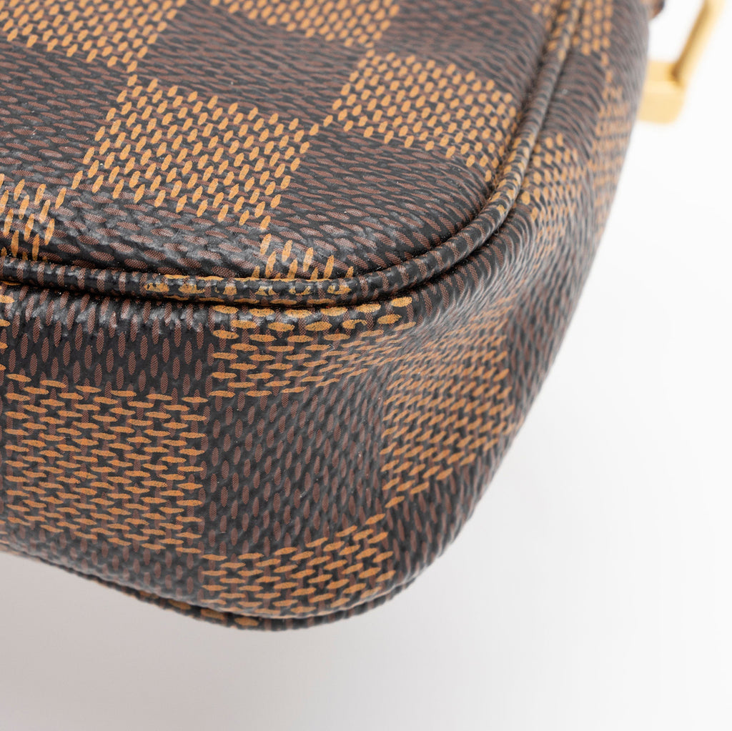 Louis Vuitton Damier Ebene Mini Pochette Accessoires (SHF-gMzgA9)