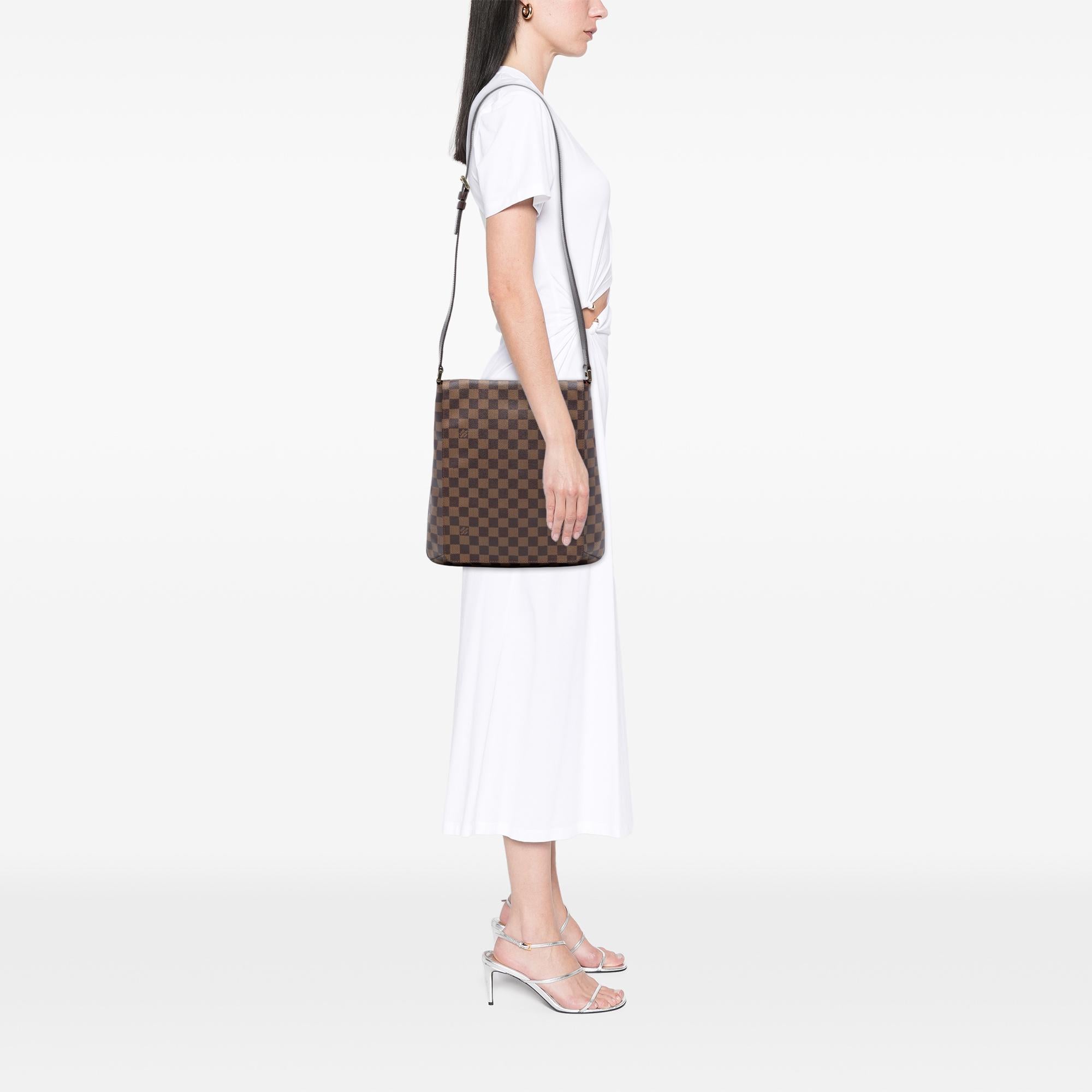 Louis Vuitton Damier Ebene Musette Salsa GM